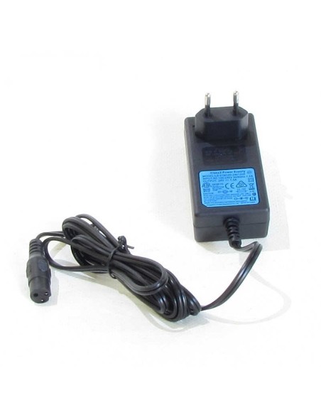 Cargador Batería Hembra 24V 1.5Ah